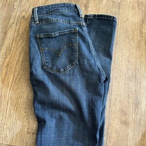 Levi’s skinny jeans